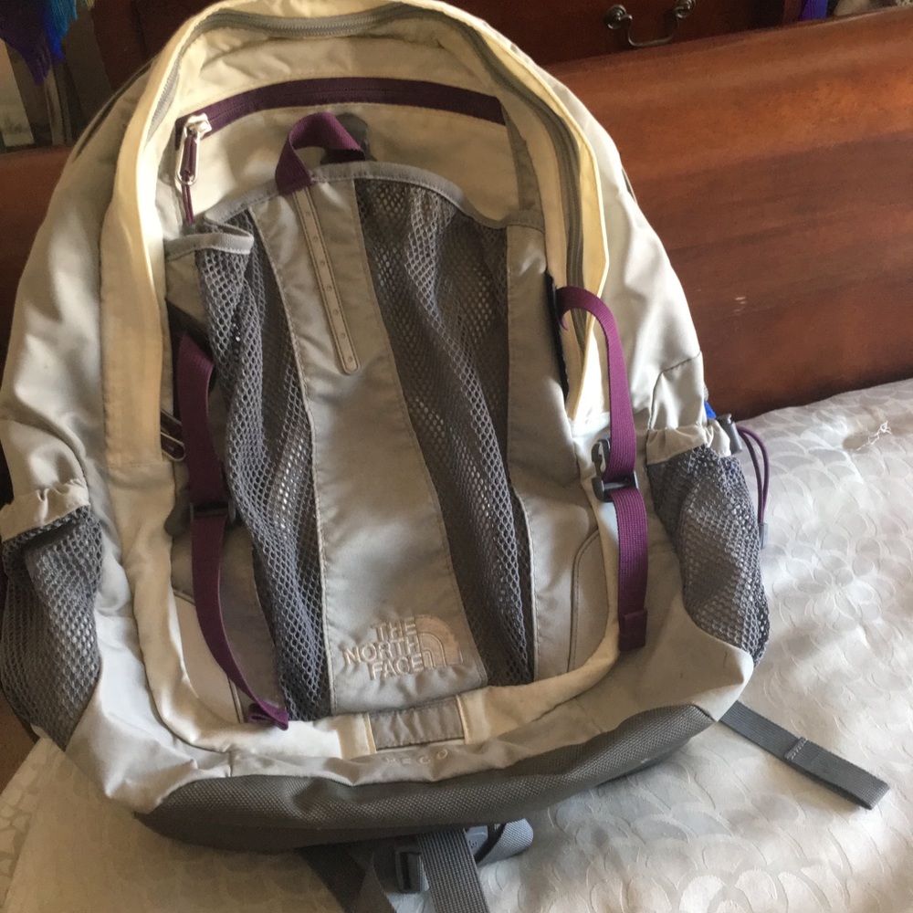 Backpack - Picture 3 of 5